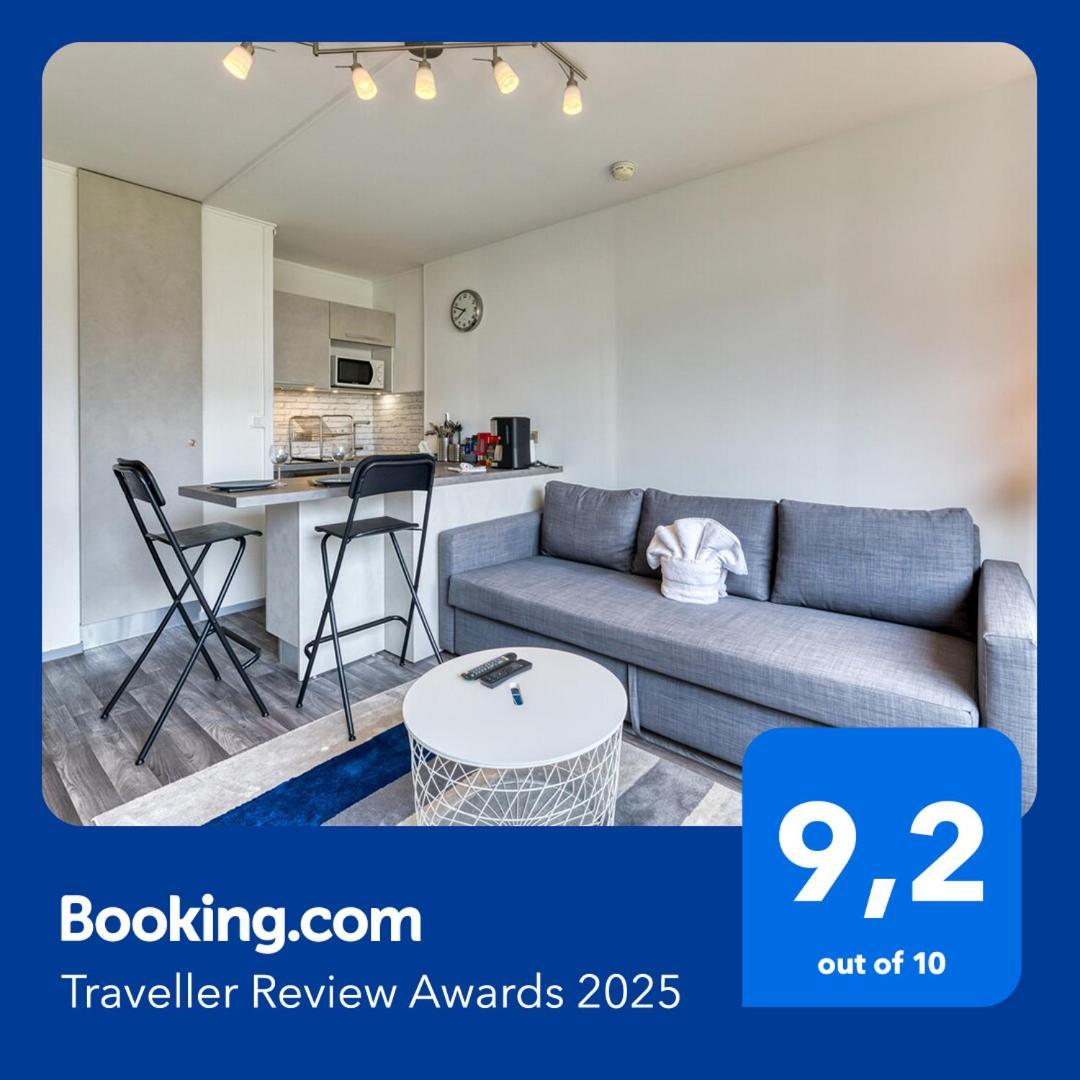 Olivia Studio Avec Place De Parking Руан Екстериор снимка